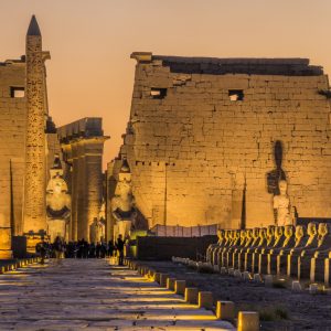 Discover pyramids and Luxor